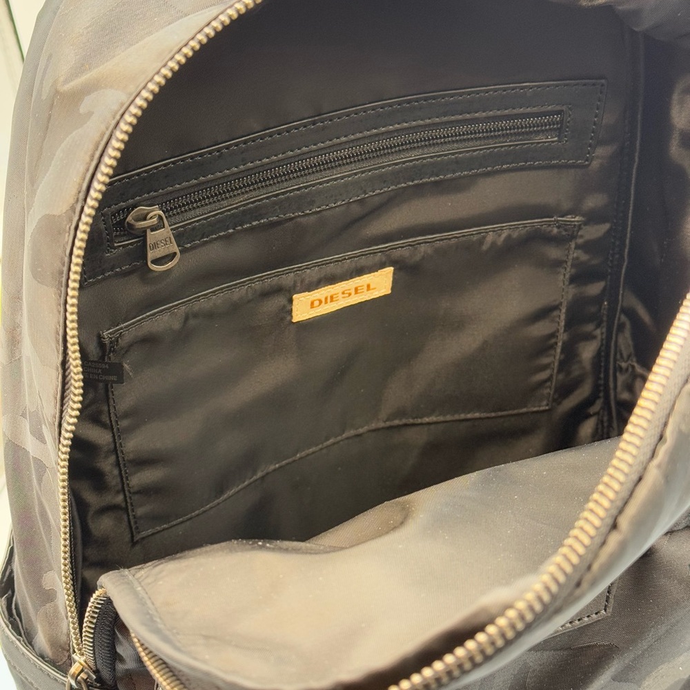🆕 DIESEL 🧿 NWT Black Camo Nylon Backpack - Unisex - Picture 11 of 15
